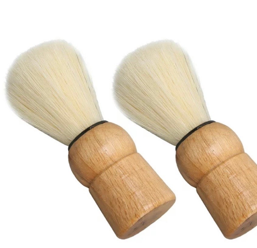 Woodland Whisker Brush