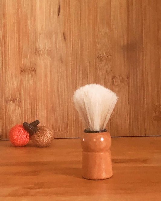 Woodland Whisker Brush